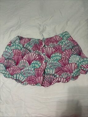 Lilly Pulitzer Pink and Teal Shell-Print Scalloped Hem Shorts